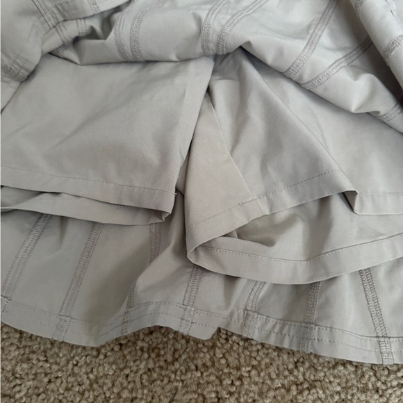 Athleta Cream Mini Skirt - Picture 4 of 7